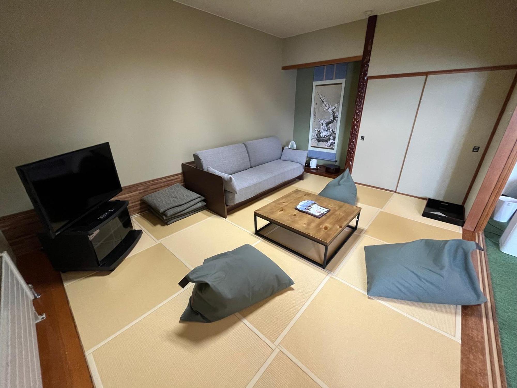 Ryokan Sapporo's Secret Onsen Sanctuary Marukoma Onsen 3*